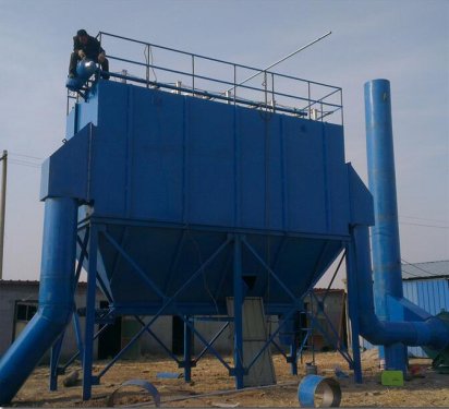 為防止布袋除塵器出現(xiàn)粉塵黏結(jié)、 濾袋堵塞，環(huán)保廠家怎么做